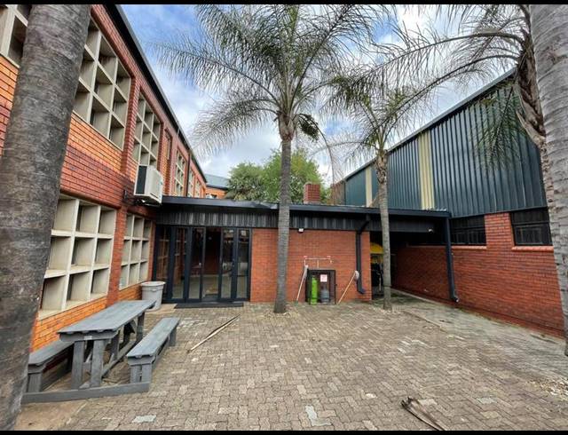 INDUSTRIAL PROPERTY TO RENT IN GATEWAY INDUSTRIAL PARK